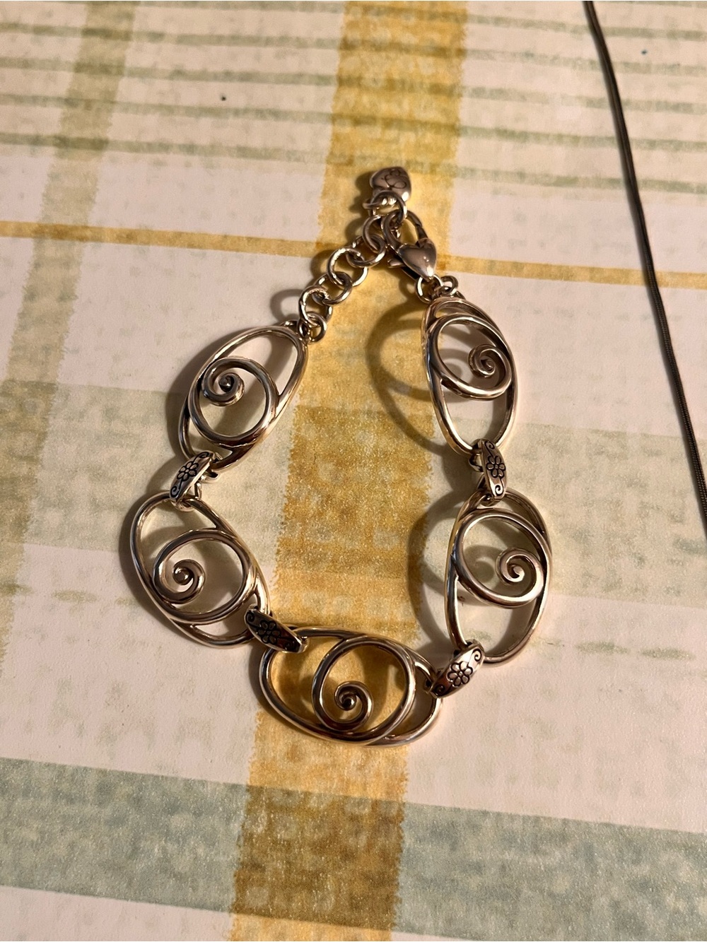 Brighton Vintage Rock And Scroll Oval Link Bracelet Silver Plated Retired 7-8" L